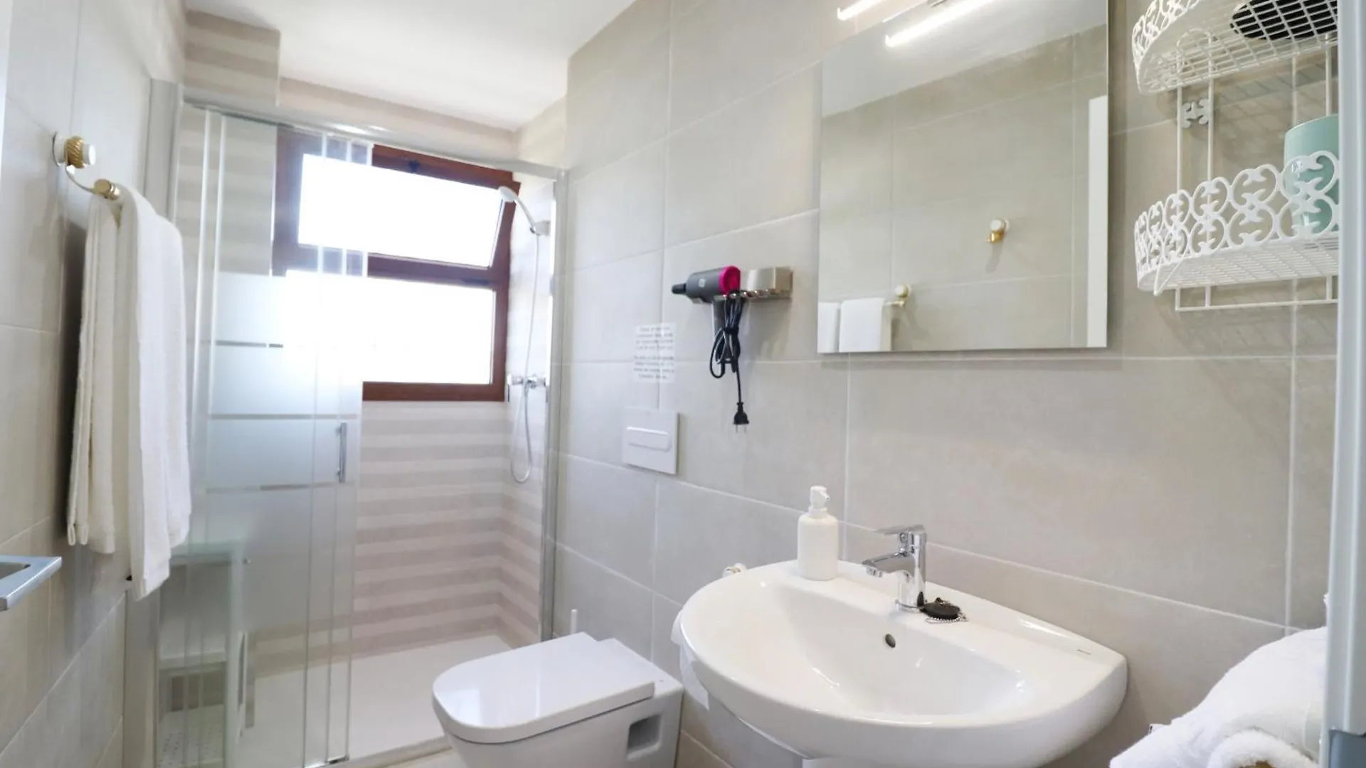 Casa Miramar En El Centro De Nerja Villa 0*,