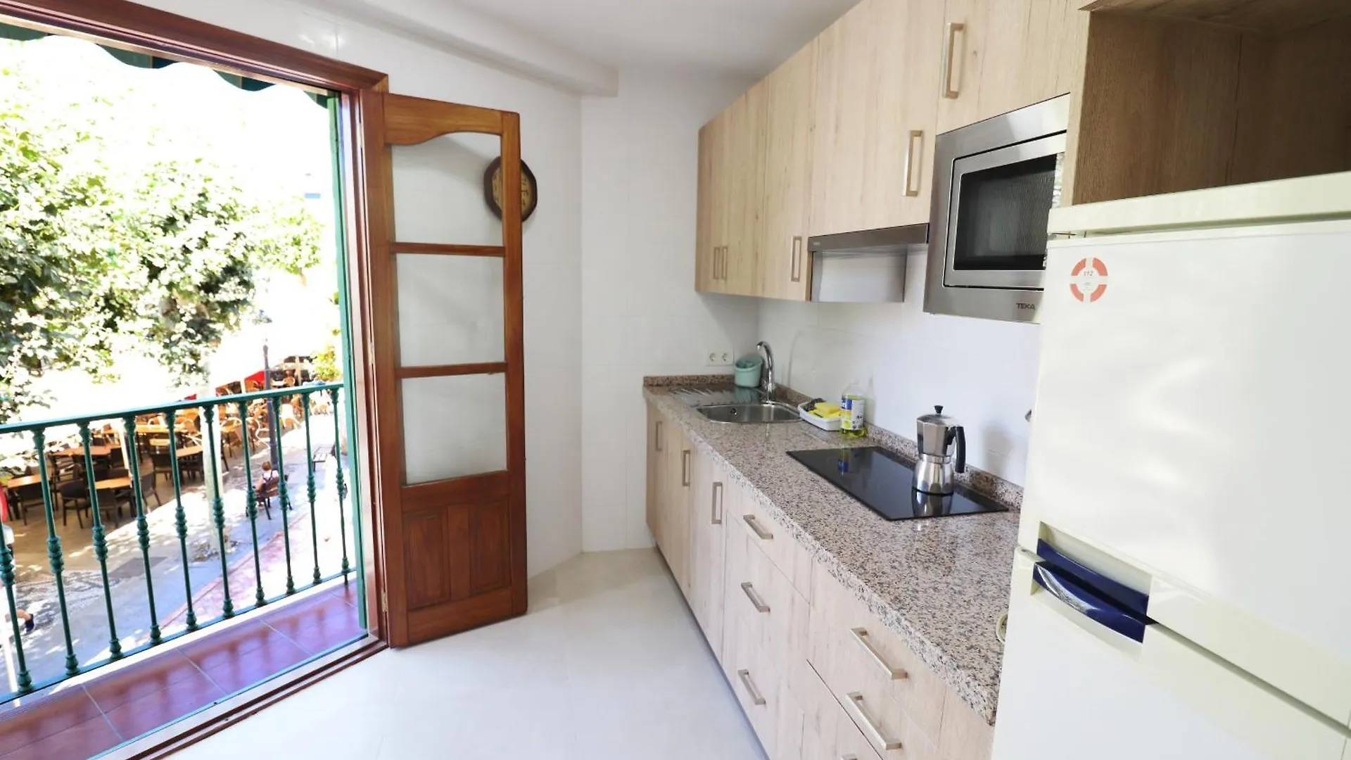 Casa Miramar En El Centro De Nerja Villa 0*,